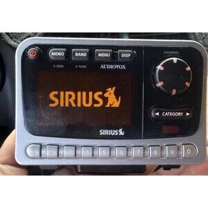 Audiovox Sirius SIRPNP2 144D2420 w/Mount and Power Source/ NO ANTENA